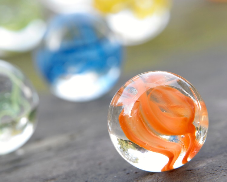 Set of marbles