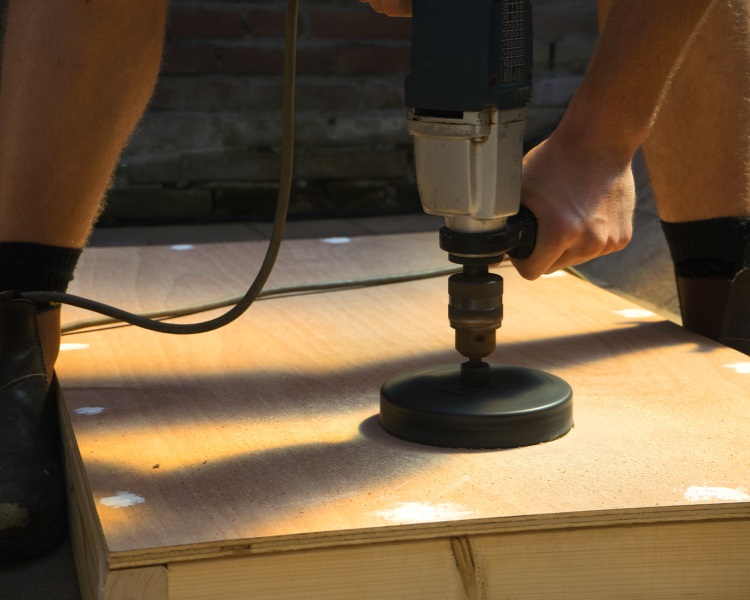 Make your own cornhole board