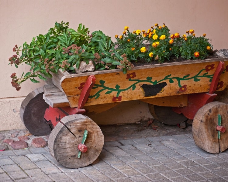 Flower box