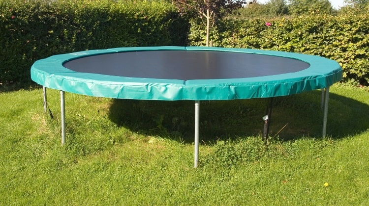 Trampoline safety rules