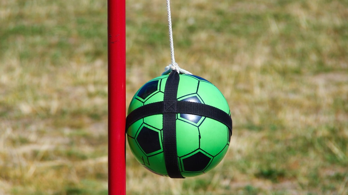Tetherball court and pole dimensions (size, length and height)