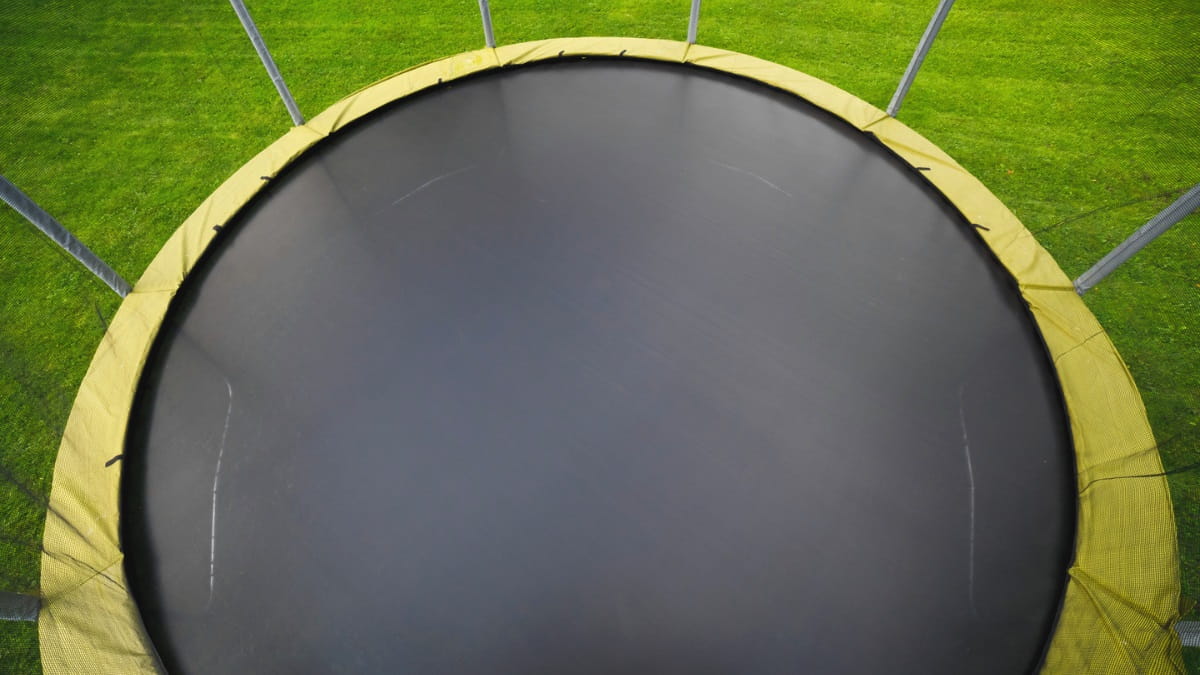 How to clean a trampoline mat
